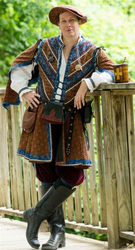 renaissance faire costumes for men.